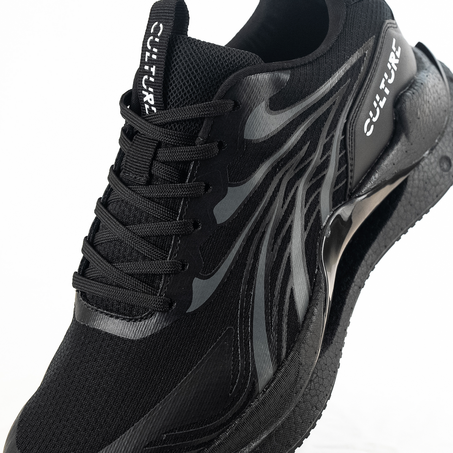 Culture Glider 1 V2 Triple Black